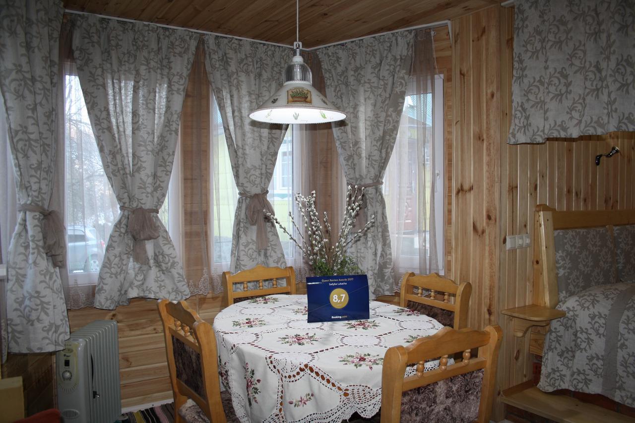 Садиба Під Гострою Zhdeniievo Exterior photo